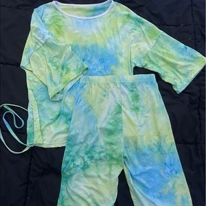 Blue and green biker short set